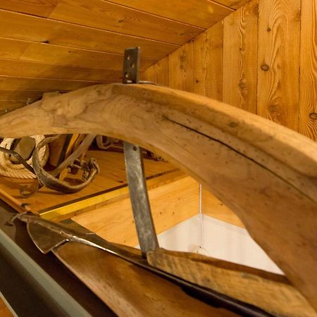 Lo Coppa Fen Daire Aosta Oda fotoğraf