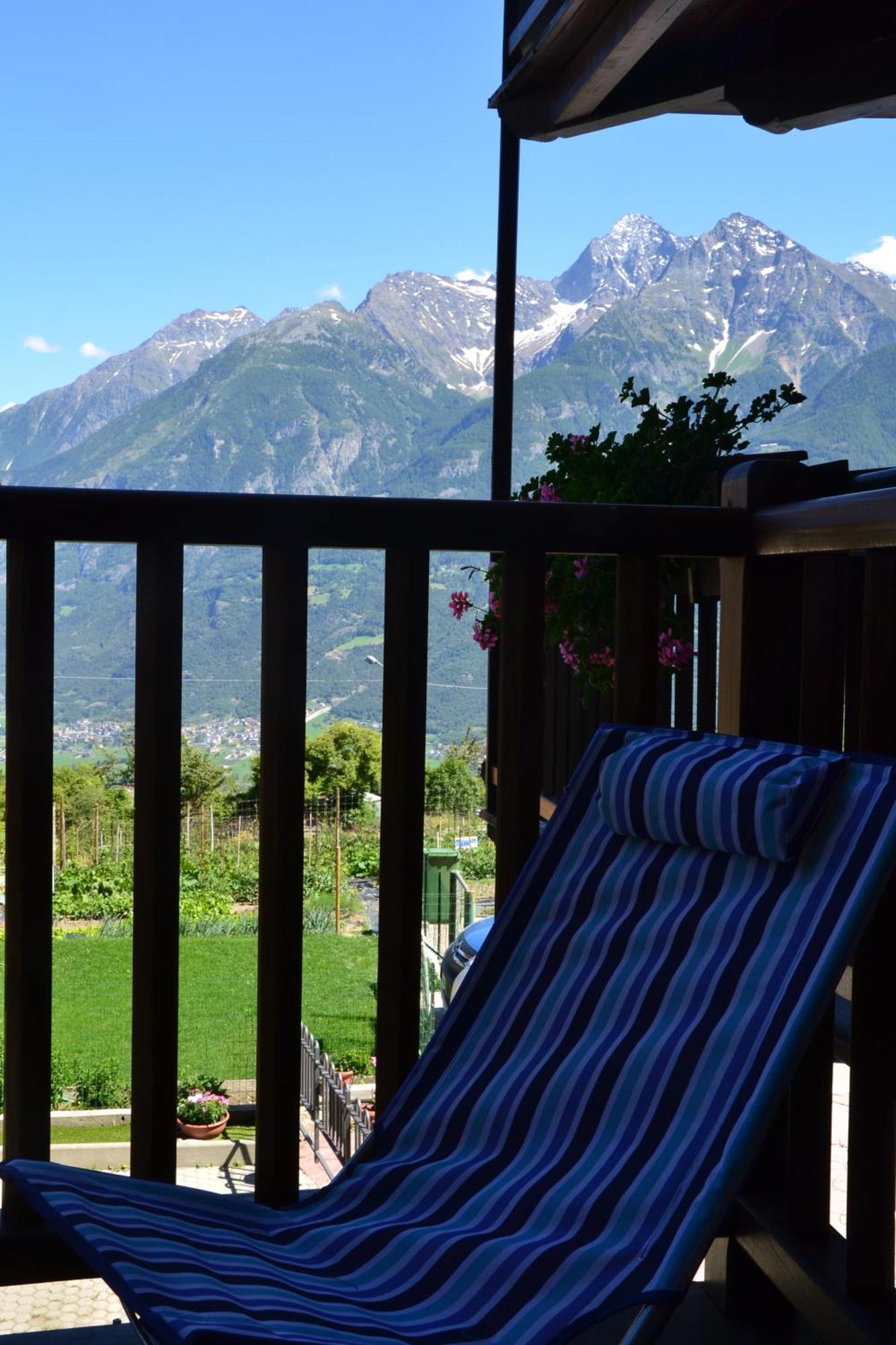 Lo Coppa Fen Daire Aosta Oda fotoğraf