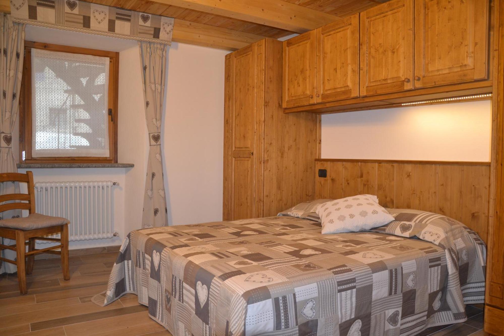 Lo Coppa Fen Daire Aosta Oda fotoğraf