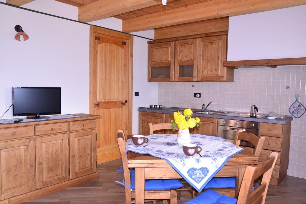 Lo Coppa Fen Daire Aosta Oda fotoğraf